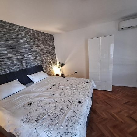 Apartment Little Princess Dora Senj  Exterior photo